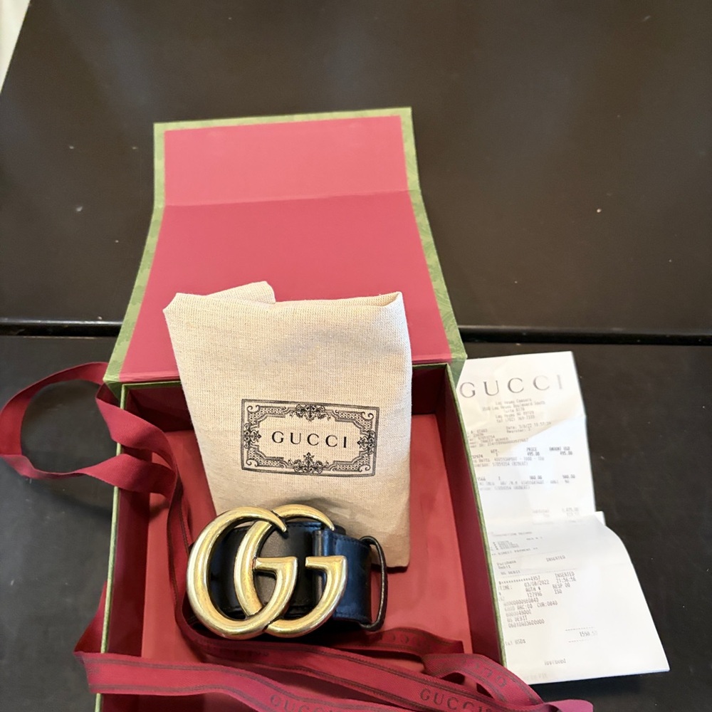 Gucci Black Leather Belt with Gold Double G Buckle Authentic! Large.